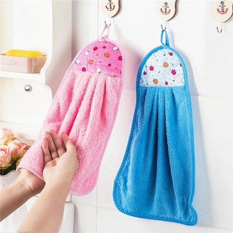 Soft, absorbent microfiber hand towel. Dries hands fast in kitchen & bathroom. Compact & machine washable.