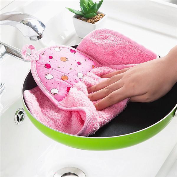 Soft, absorbent microfiber hand towel. Dries hands fast in kitchen & bathroom. Compact & machine washable.